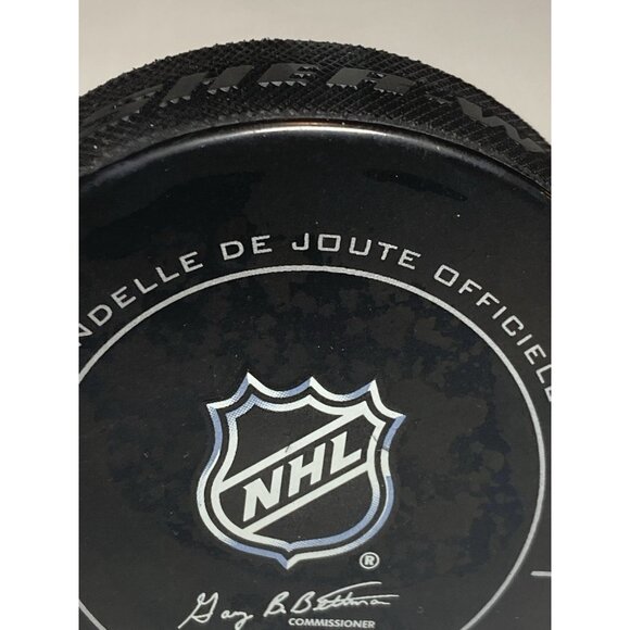 Washington Capitals Alexander Semin #28 Signed Autographed NHL Hockey Puck - Picture 4 of 6